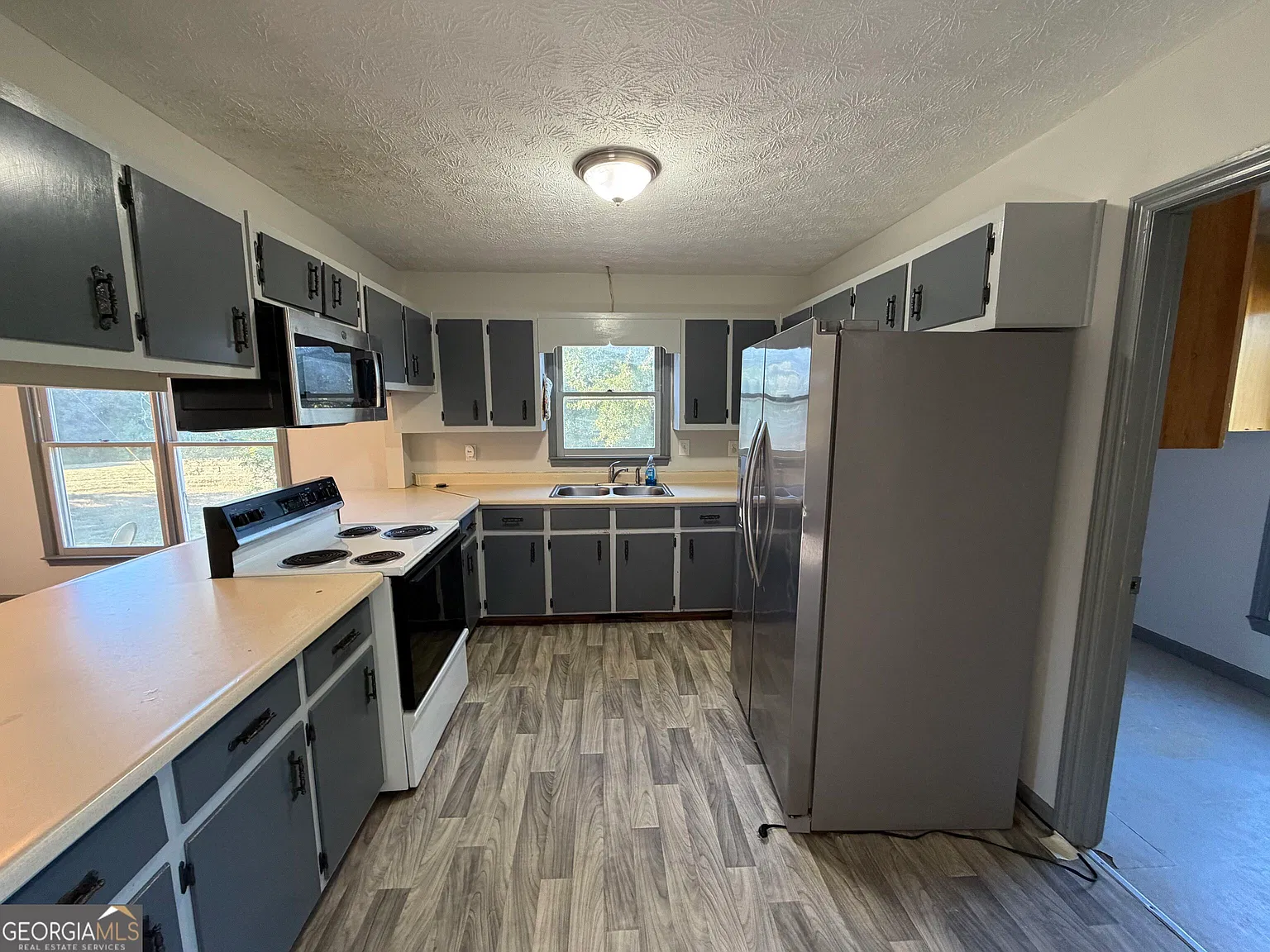3 bed, 2.0 bath, 1722 sqft, $1,650 — Photo 4