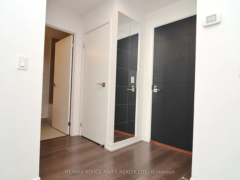 89 Dunfield Ave #509 — Photo 14