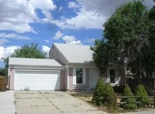 1742 Biscay St, Aurora, CO 80011