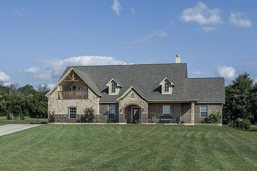 1st image of 1805 W Emerald Bend Ct