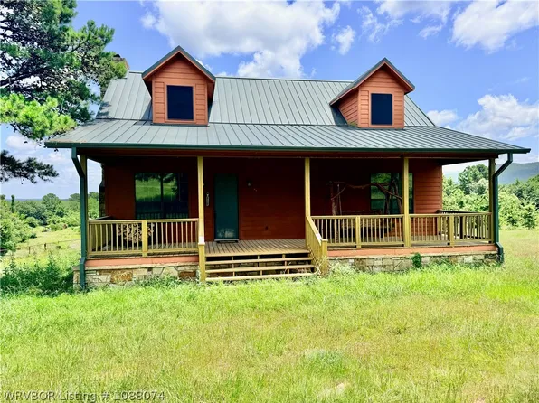 37370 Water Tower Rd, Howe, OK 74940