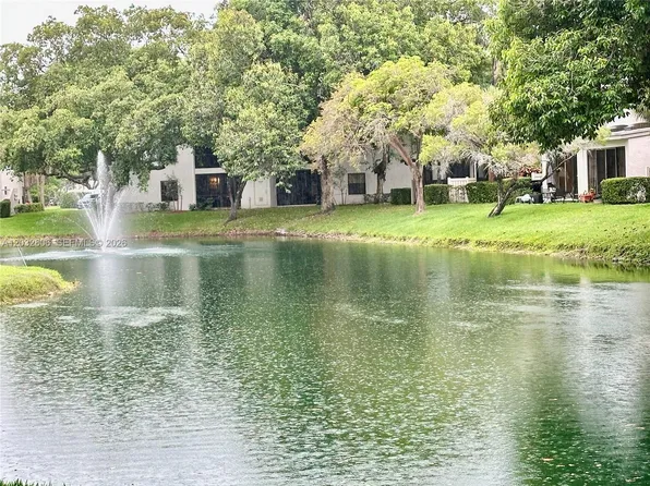 4820 NW 22nd St #4134, Coconut Creek, FL 33063