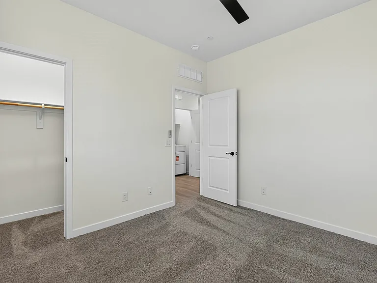 South Mountain Lofts — Photo 23