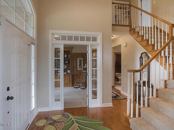 5th image of 6171 Summerhill Dr