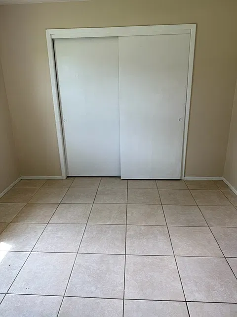 2 bed, 1125 sqft, $1,700 — Photo 4