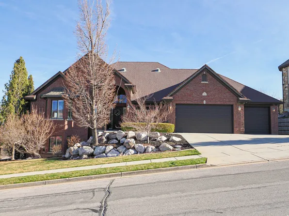 515 S Tanglewood Loop, North Salt Lake, UT 84054