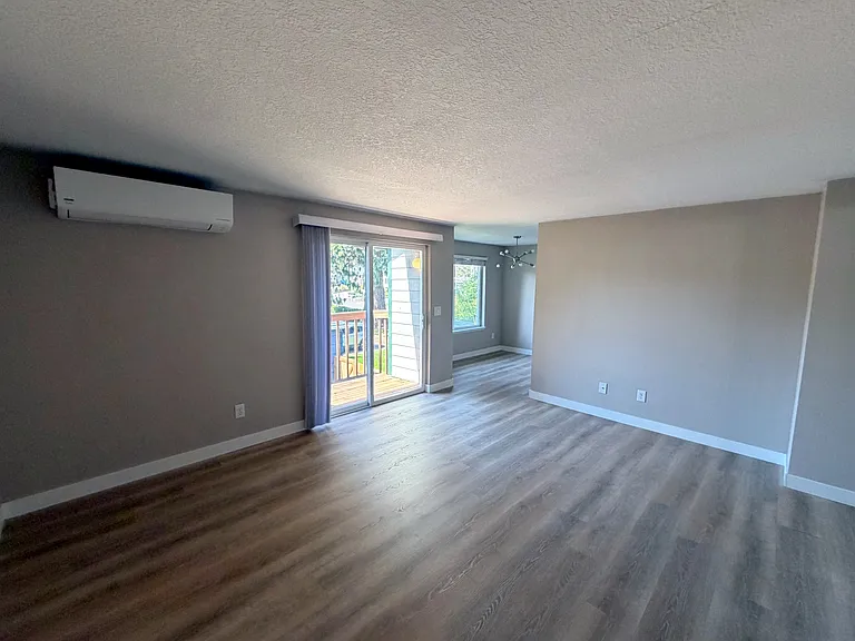 706 Browning Ave S #4 — Photo 19