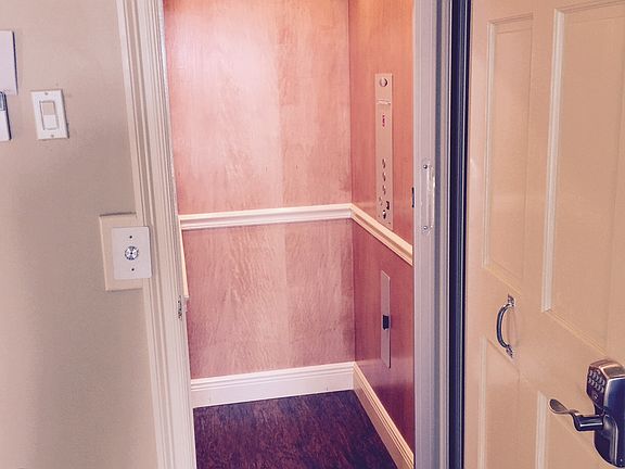 Elevator
