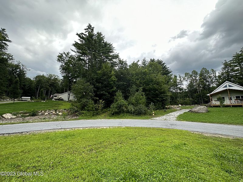 2nd image of 50 Cloverleaf Drive
