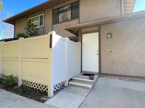 28817 Conejo View Dr, Agoura Hills, CA 91301