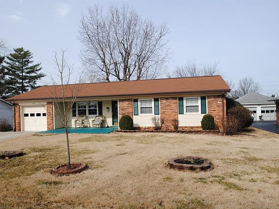 3rd image of 308 Esperanza Dr