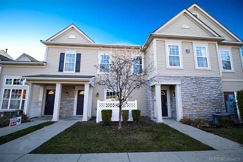 1st image of 25981 Maritime Cir S