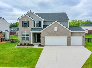 922 Lemon Dr, Rochester, MI 48307