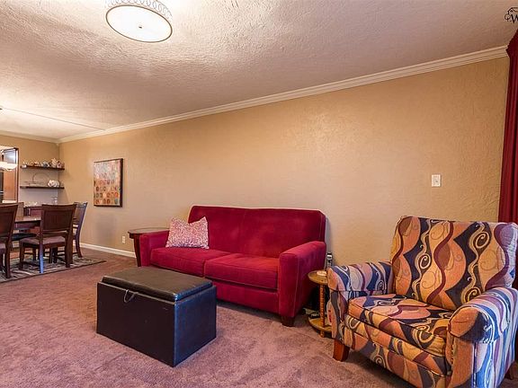 4th image of 2100 Santa Fe St APT 506