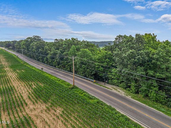 4th image of 1640 W County Road 6