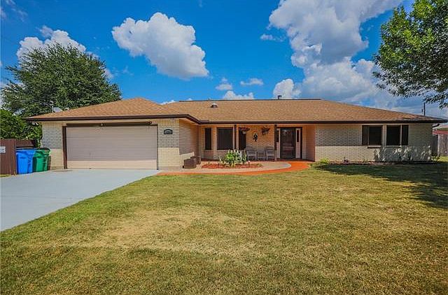1st image of 14305 Kodiak Ln