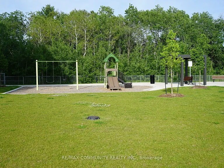 385 Arctic Red Dr #117 — Photo 29