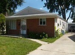 570 E Rowland Ave, Madison Heights, MI