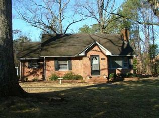 1612 Smith Level Rd, Chapel Hill, NC 27516