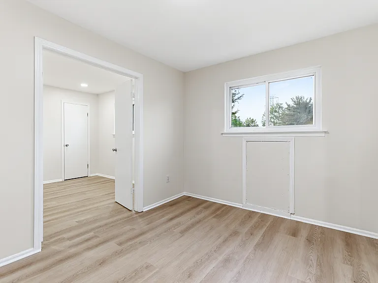 491 College Dr #491 — Photo 12