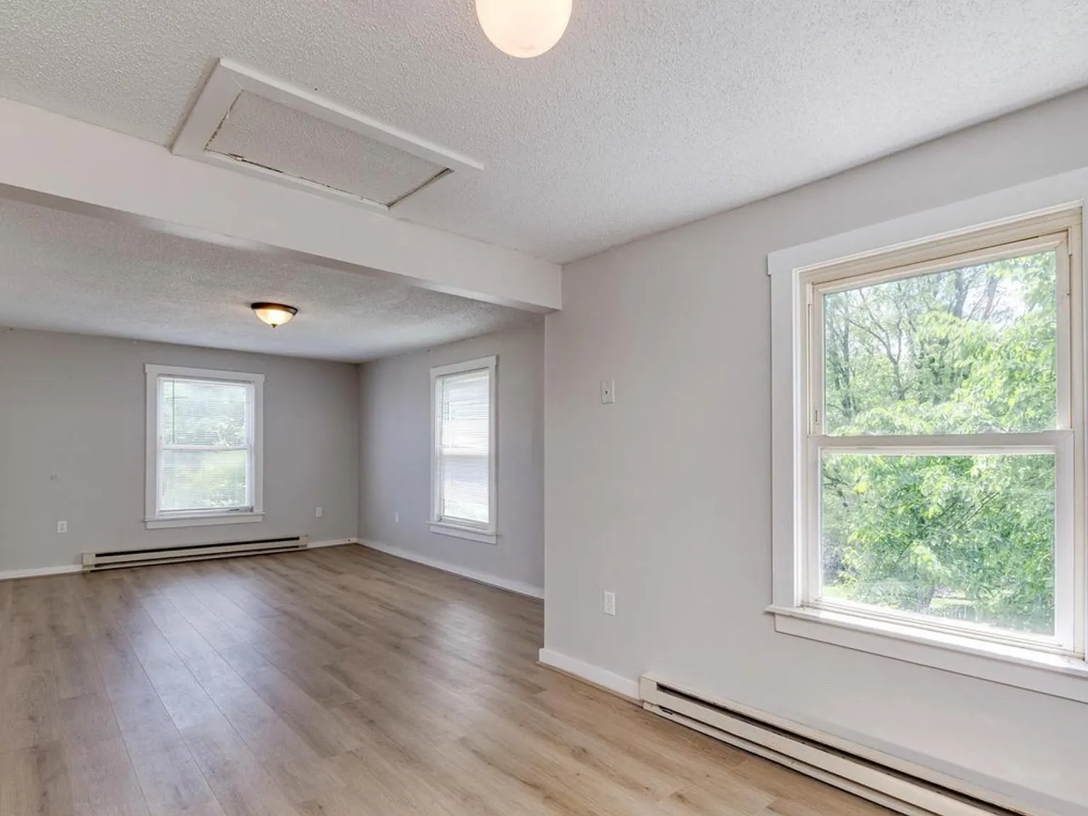1 bed, 705 sqft, $1,200 — Photo 4
