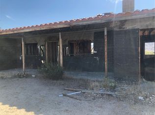 9351 Bella Vista Dr, Morongo Valley, CA 92256