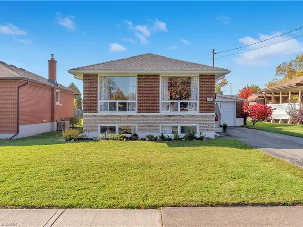 6861 Hagar Ave, Niagara Falls, ON L2G 5M6