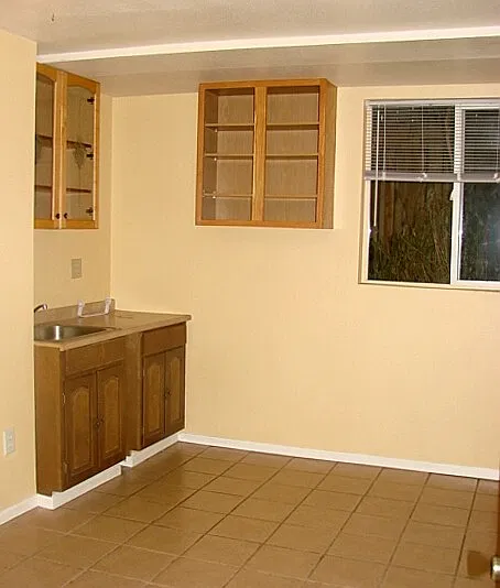 1717 Baseline - 2 — Photo 4