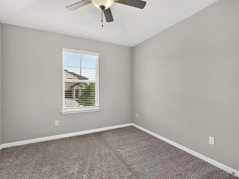 228 El Capitan Loop — Photo 16
