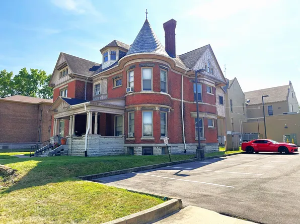 Beautiful and Unique Victorian Apartment Building, 224 S 6th St APT 4, Richmond, IN 47374