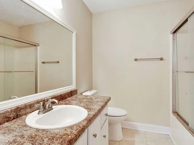 721 Cindy Ln — Photo 18