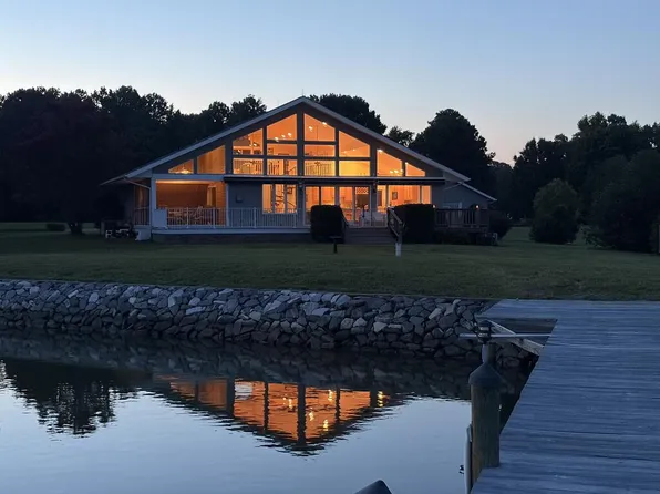 392 Kingscote Dr, Lottsburg, VA 22511