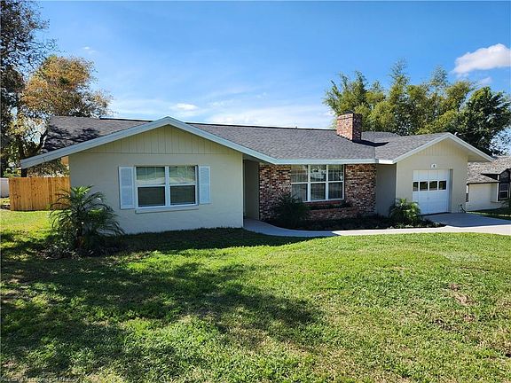2nd image of 12 Lake Henry Dr