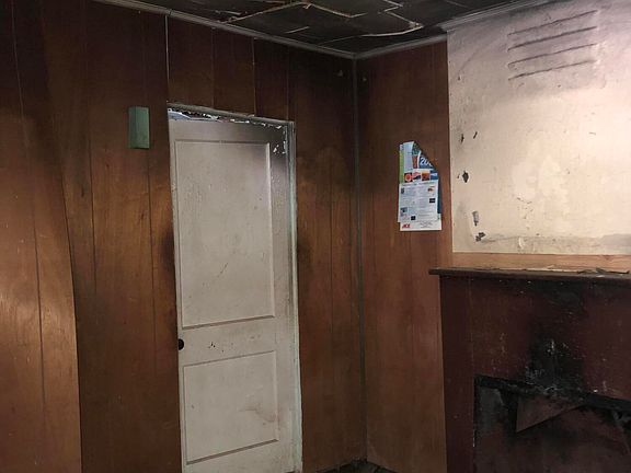 3rd image of 1414 Greenwood Street