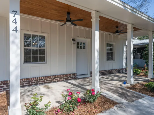 744 2nd Ave, Fort Walton Beach, FL 32547