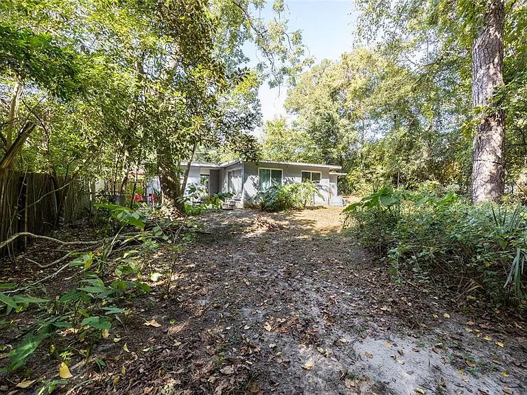749 NW 34th St — Photo 38