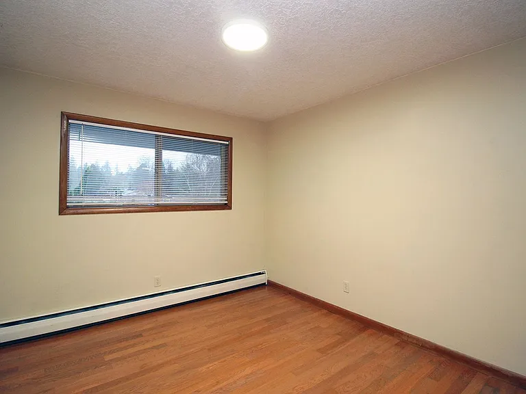 3230 SW Marigold St — Photo 18