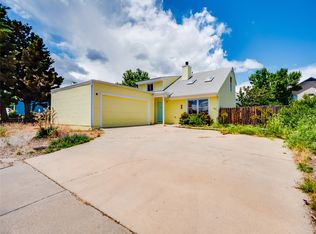 884 Kristi Ln, Los Alamos, NM 87544