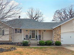 114 Watkins Dr, Camdenton, MO 65020