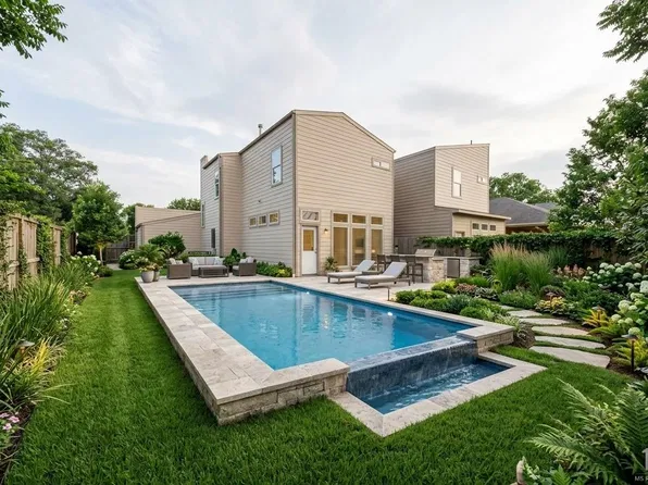 7902 Parnell St #A, Houston, TX 77051