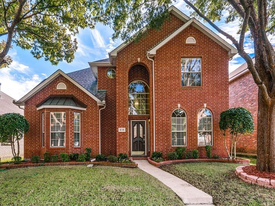 1st image of 615 Forest Hill Dr