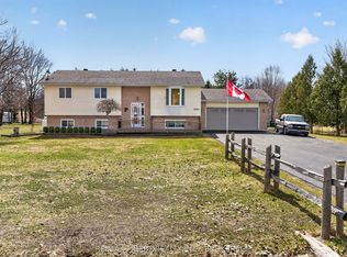 3035 Campbell Rd, South Frontenac, ON K0H 1V0