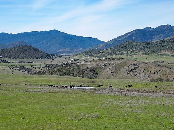 4th image of 0 Yreka Ager Rd