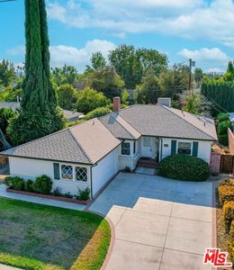 6919 Vanalden Ave, Reseda, CA, 91335