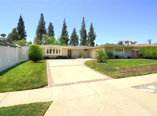 23008 Arminta St, Canoga Park, CA 91304