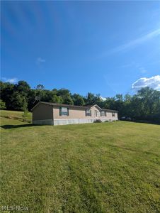 17960 Raven Rd, Salesville, OH, 43778