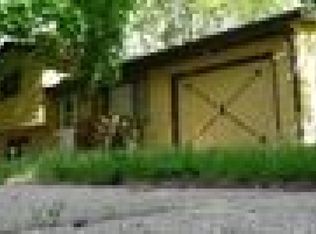 1305 Pierce Ave, Rockford, IL 61103