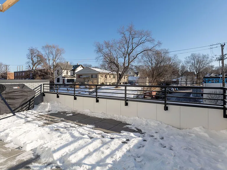 1428 Marshall St NE — Photo 20