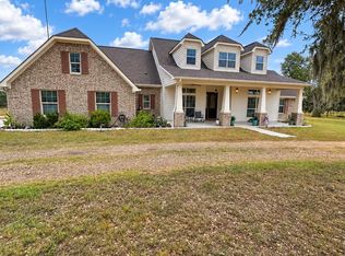1684 Zengerle Rd, Cuero, TX 77954