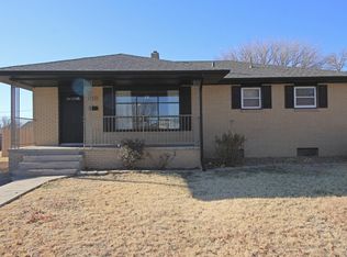 1903 Eisenhower Rd, Hays, KS 67601